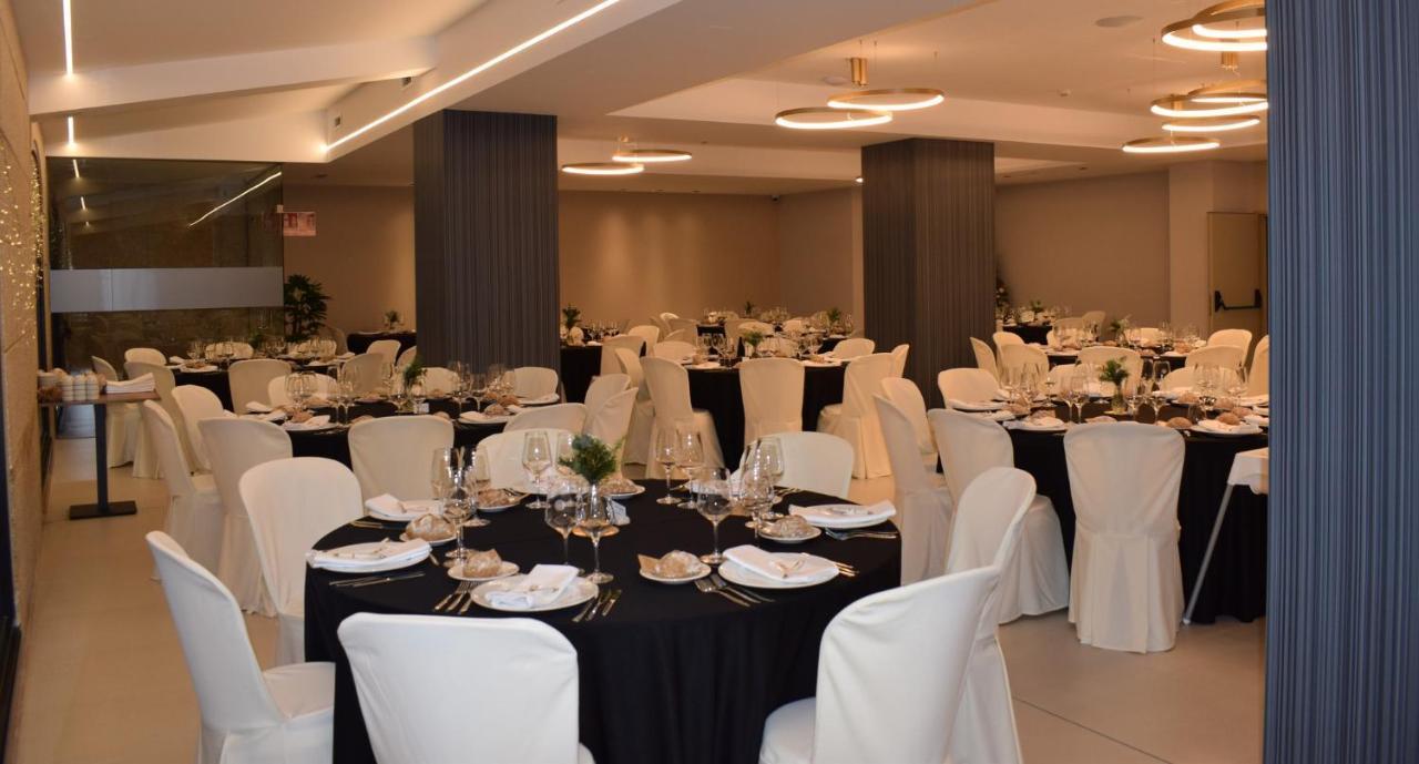 Hotel Candor A Lama ภายนอก รูปภาพ