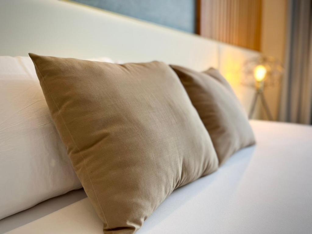 Hotel Candor A Lama ภายนอก รูปภาพ